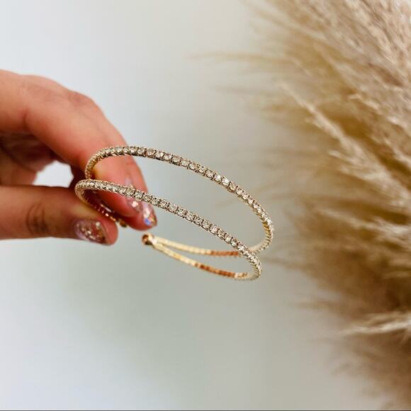 NEW NORDSTROM REVOLVE Gold Double Crystal Studded Bracelet Bangle Cuff Jewelry - Picture 3 of 8